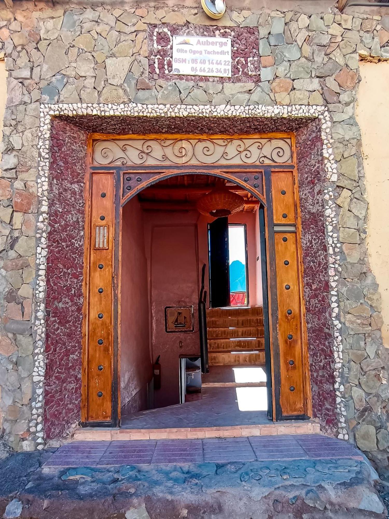 Gite Ogog Tacheddirt Exterior foto